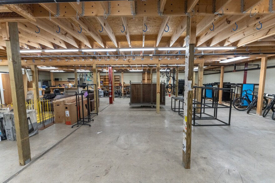 More Photos Of 3845 Northern Pike, Monroeville Freestanding For Lease