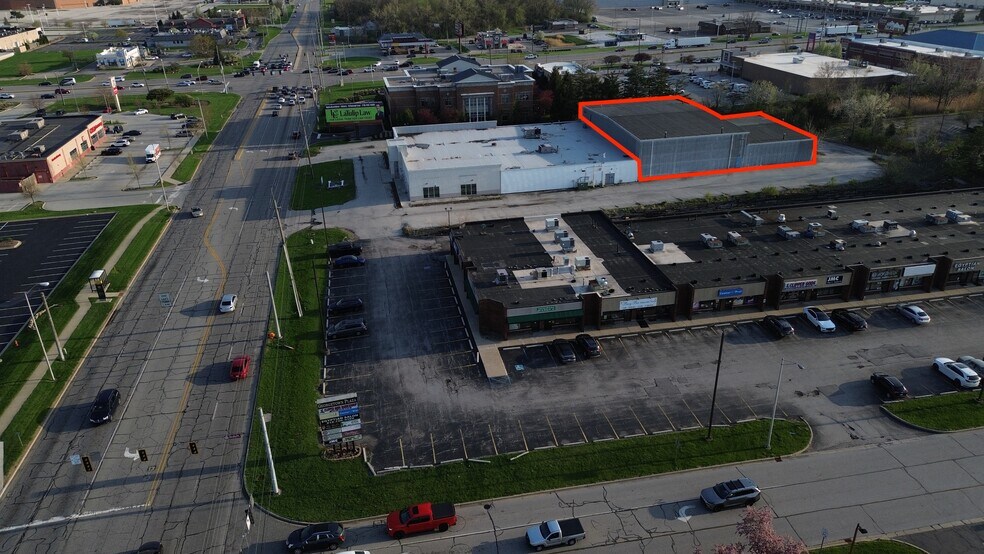 Primary Photo Of 8000 Broadway, Merrillville Freestanding For Lease