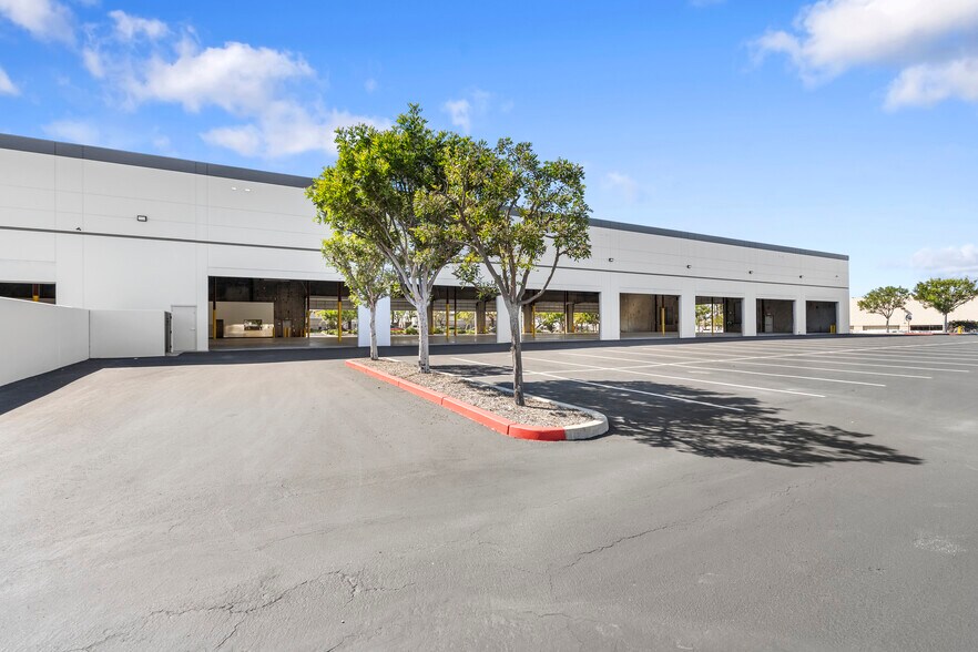 More Photos Of 2828 Junipero Ave, Signal Hill Land For Lease