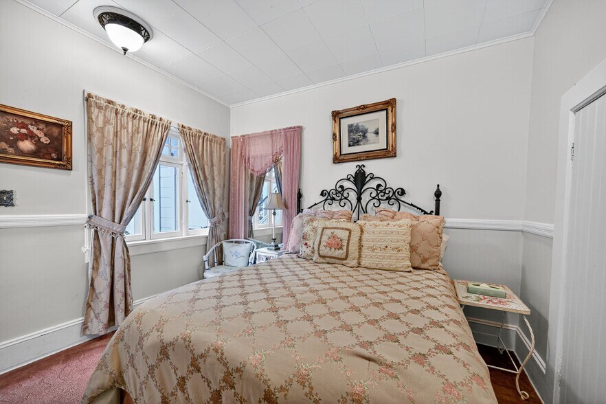 More Photos Of 620 El Salto Dr, Capitola Hospitality For Sale