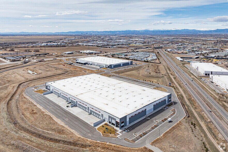 More Photos Of 11011 E 104th Ave, Henderson Distribution For Lease