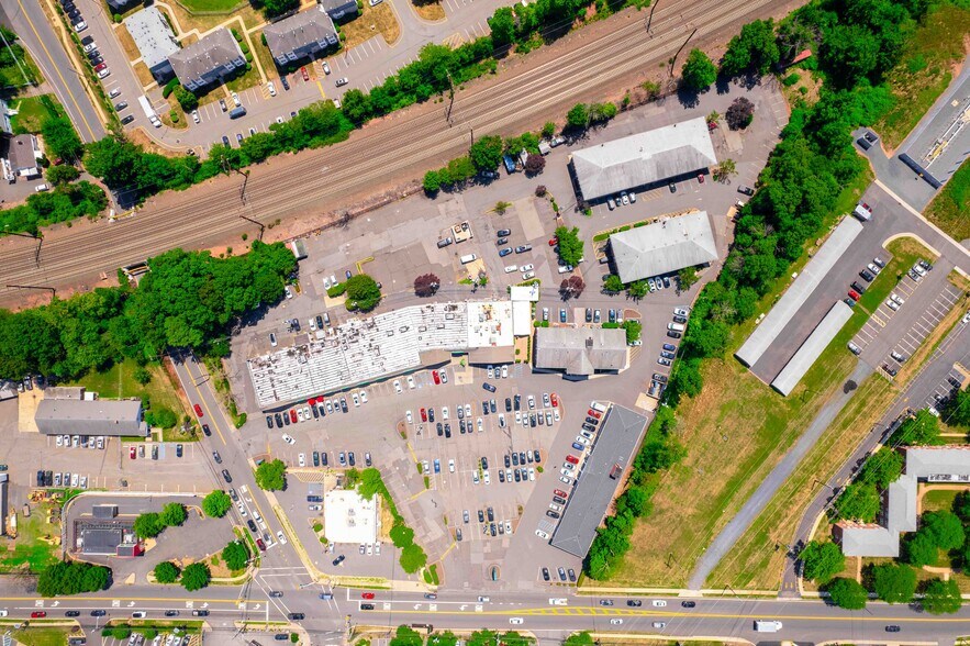 More Photos Of 1 Lincoln Hwy, Edison Office For Sale