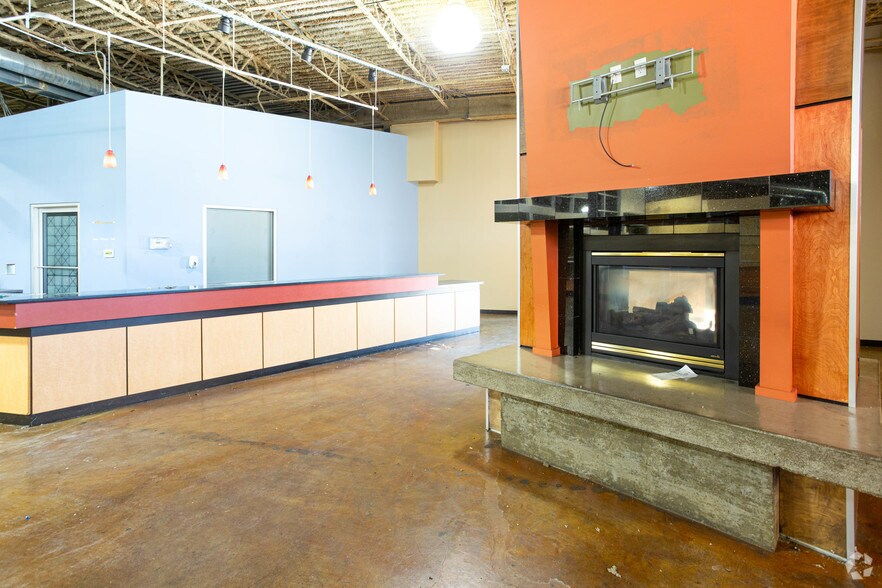 More Photos Of 6013 Preston Hwy, Louisville Freestanding For Sale