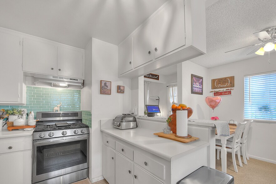 More Photos Of 275-299 Monte Vista St, La Habra Apartments For Sale