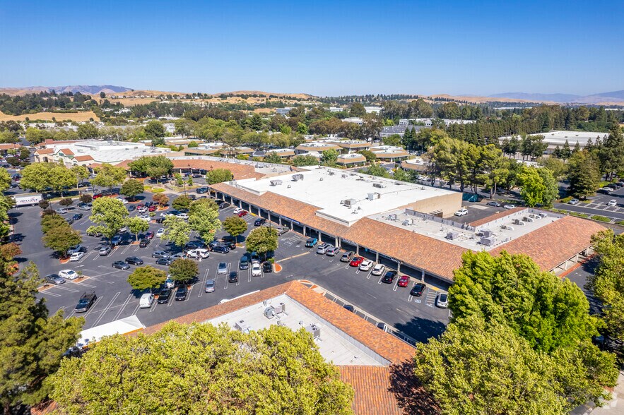 More Photos Of 3101-3211 Crow Canyon Pl, San Ramon Unknown For Sale