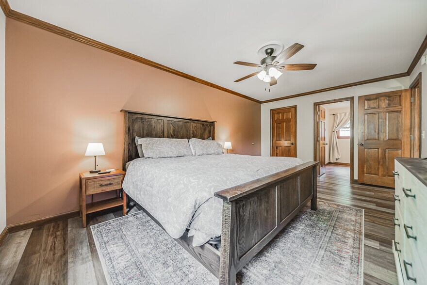 More Photos Of 23095 Buena Vista Rd, Rockbridge Apartments For Sale