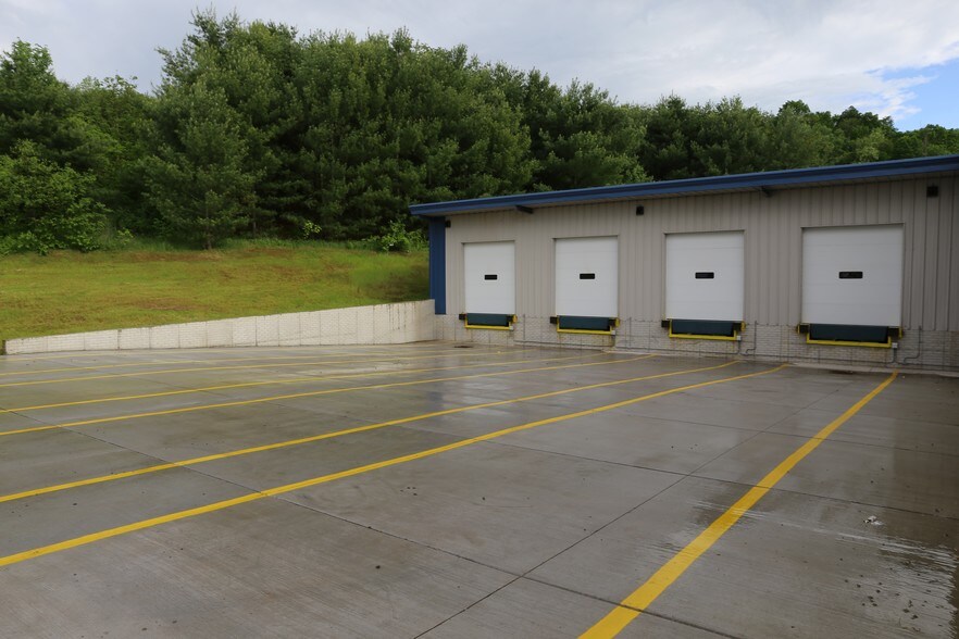 More Photos Of 1690 Greene St, Marietta Warehouse For Lease