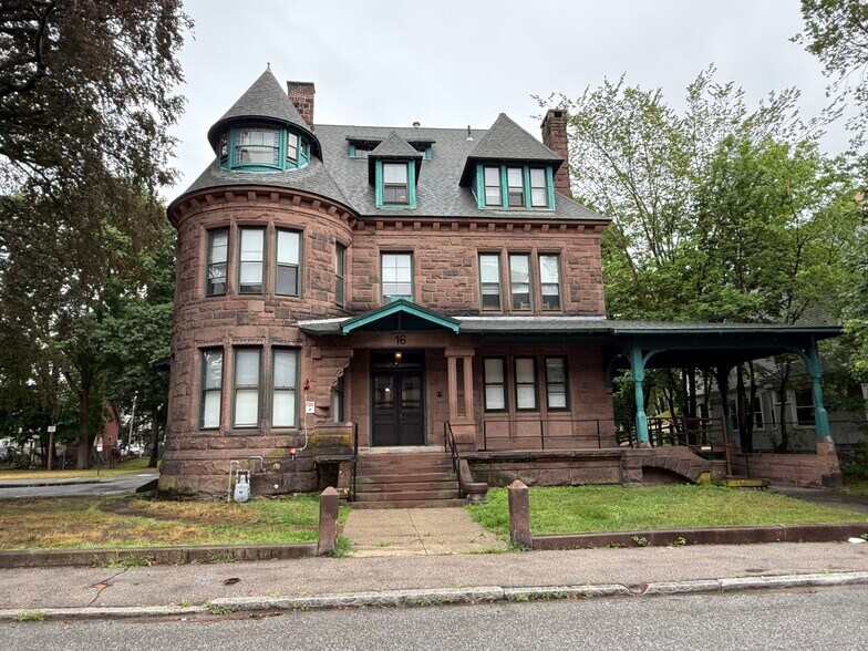 Primary Photo Of 16 Claremont St, Worcester Specialty For Sale