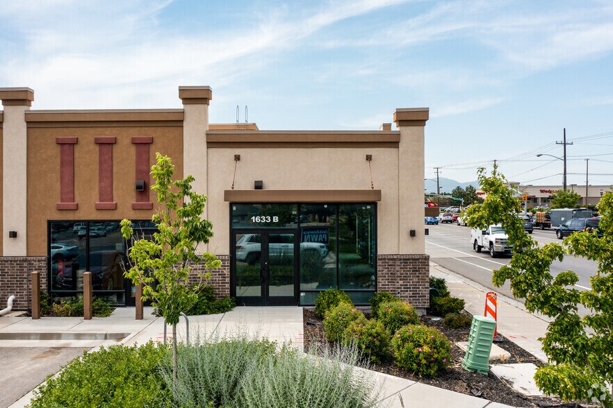 More Photos Of 1633 W 7800 S, West Jordan Freestanding For Sale