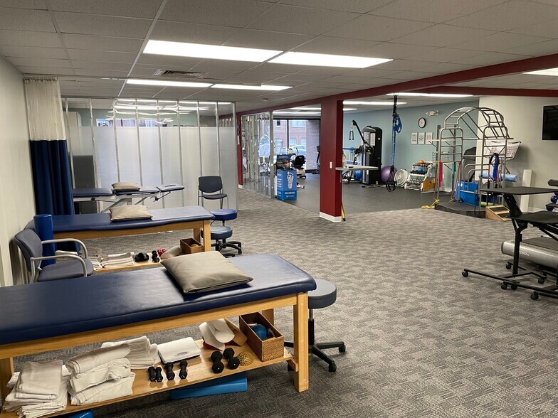 More Photos Of 516 3rd St, Des Moines Office For Lease