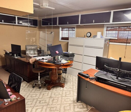 More Photos Of 400 Talbot Ave, Canutillo Office For Sale