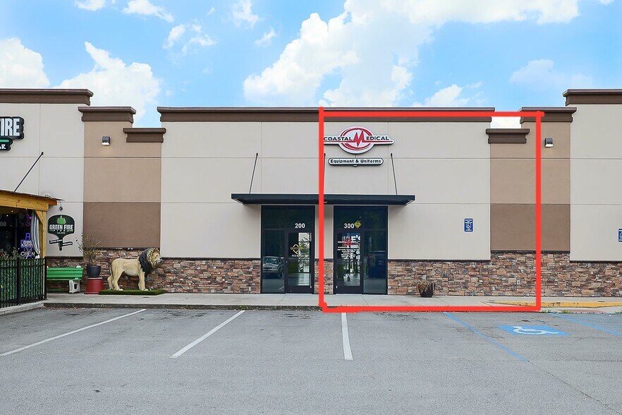 More Photos Of 1557 Pooler Pky, Pooler Storefront Retail Office For Lease