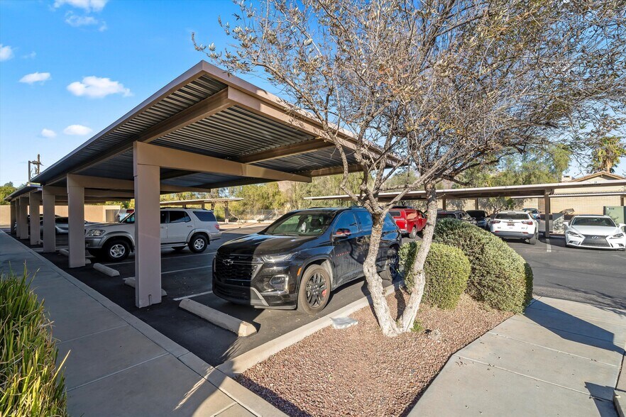 More Photos Of 6760 N Oracle Rd, Tucson Office For Lease