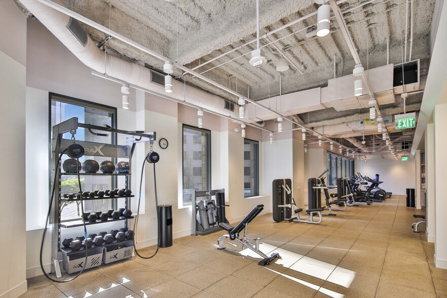 More Photos Of 601 S Figueroa St, Los Angeles Office For Lease