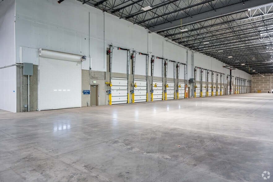 More Photos Of 22801 8th St E, Sonoma Warehouse For Sale