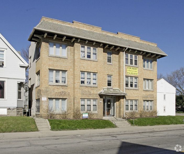 More Photos Of 2767 N Holton St, Milwaukee Apartments For Sale