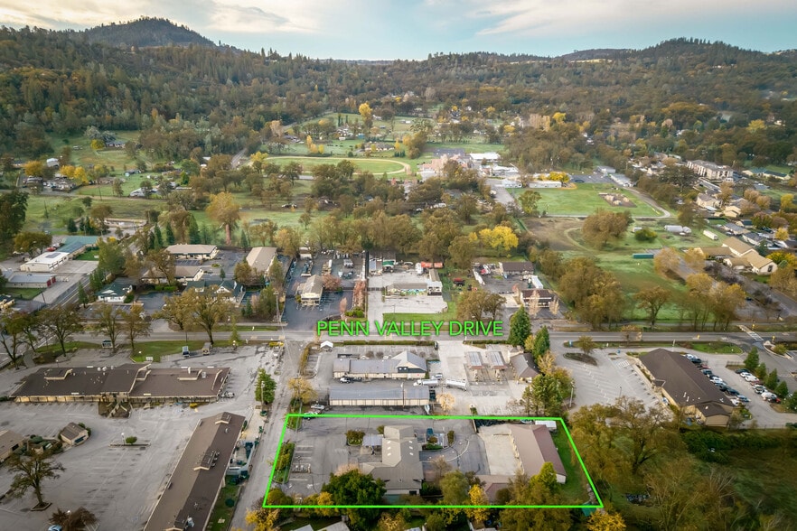 More Photos Of 17548 Penn Valley Dr, Penn Valley Auto Repair For Sale