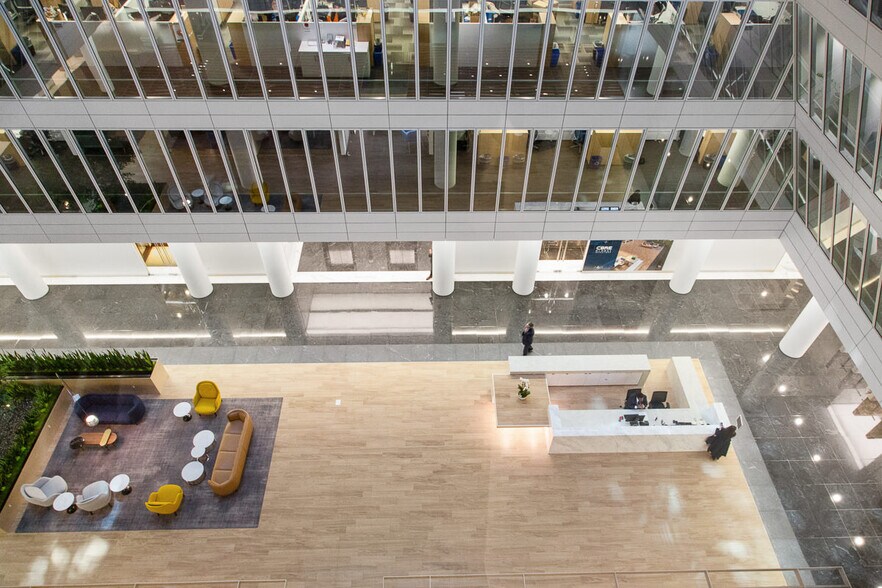 More Photos Of 1299 Pennsylvania Ave NW, Washington Office For Lease