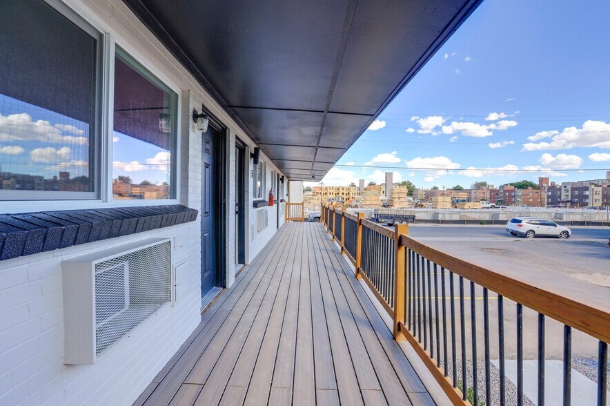 More Photos Of 5551 S Delaware St, Littleton Apartments For Sale
