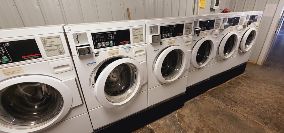 More Photos Of 2052 NW 125th Ave, Watford City Specialty For Sale