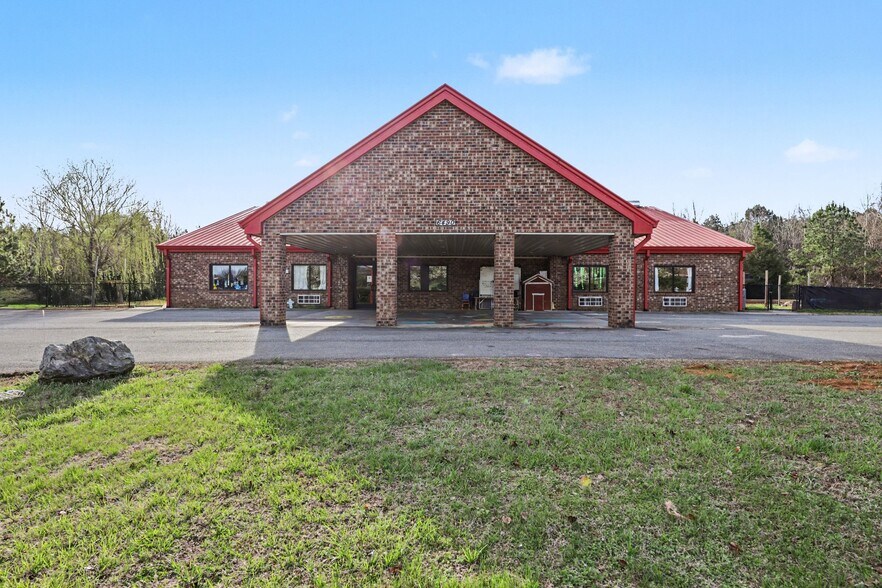 More Photos Of 6490 Franz Warner Pky, Whitsett Daycare Center For Sale