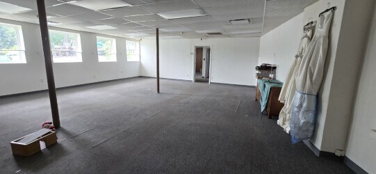 More Photos Of 109 West Shore Ave, Dumont Manufacturing For Lease