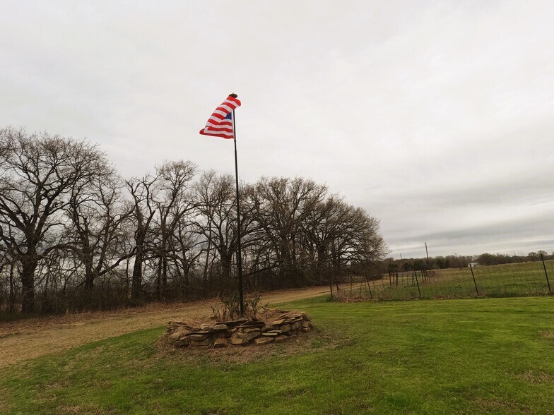 More Photos Of 12053 S State Hwy 34, Scurry Land For Sale