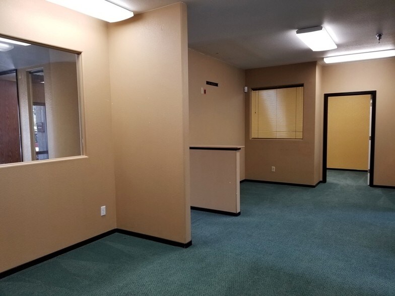 More Photos Of 1700 County Rd, Minden Medical For Lease