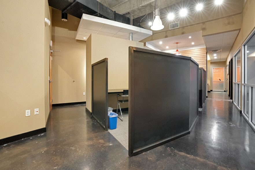 More Photos Of 121-189 S Orange Ave, Orlando Office Residential For Sale