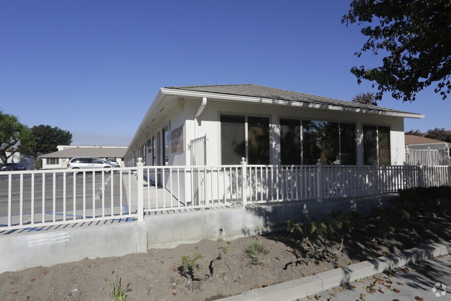 More Photos Of 1251-1269 W Gonzales Rd, Oxnard Office For Lease