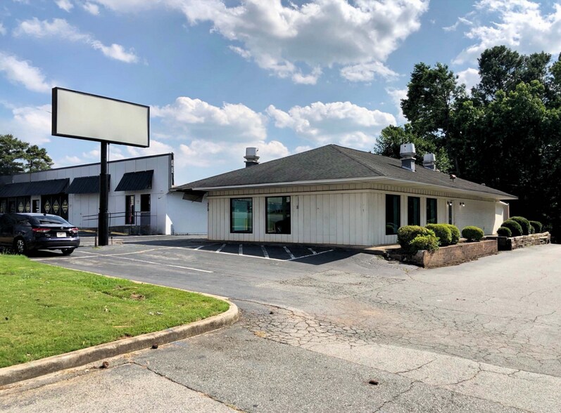 More Photos Of 570 Cobb Pky, Marietta Restaurant For Sale