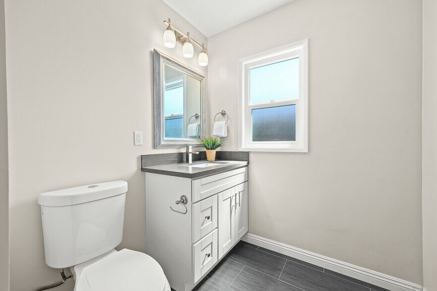 More Photos Of 1227 E Grovecenter St, West Covina Specialty For Sale