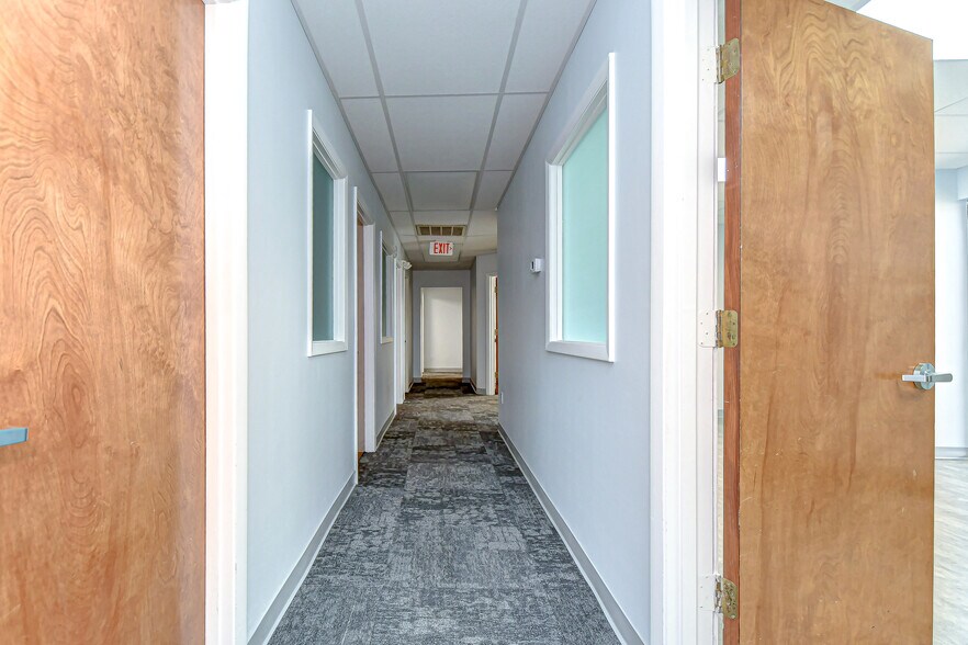 More Photos Of 10770 N 46th, Tampa Medical For Lease