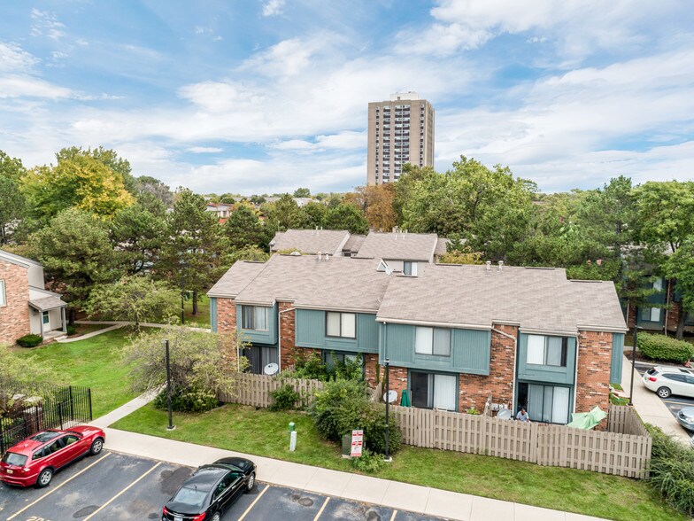 More Photos Of 2154 Hyde Park Rd, Detroit Apartments For Sale