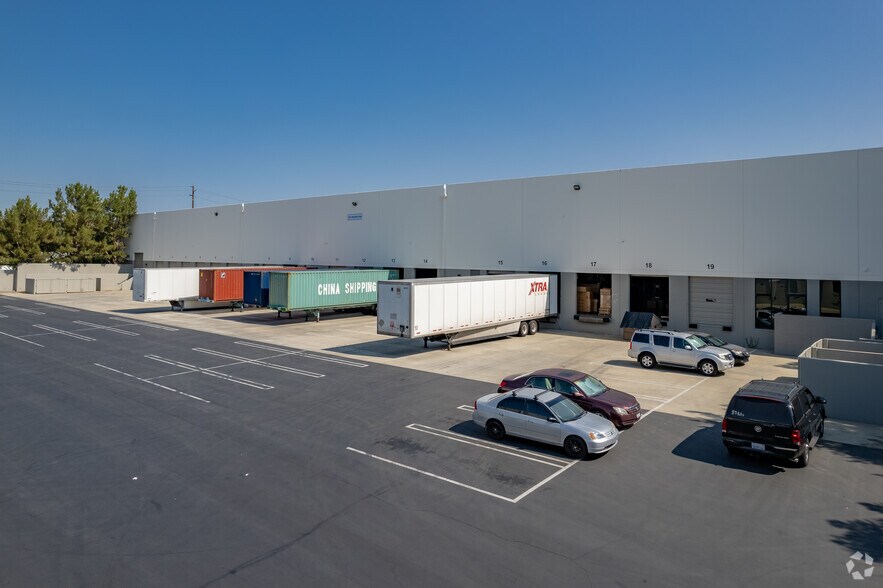 More Photos Of 108-118 Brea Canyon Rd, City of Industry Warehouse For Lease