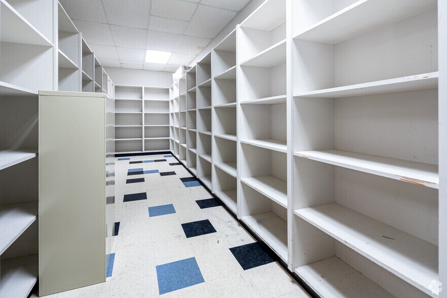 More Photos Of 1300 Teasley Ln, Denton Office For Sale