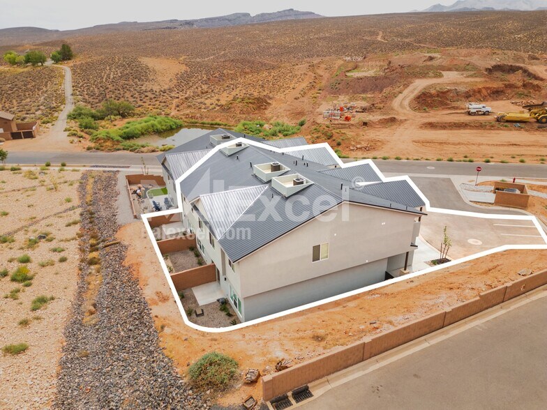 More Photos Of 366 W Fitness Way, Ivins Apartments For Sale