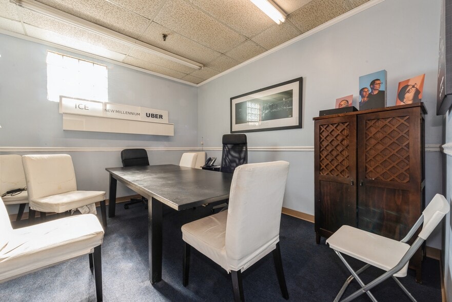 More Photos Of 27 Hanse Ave, Freeport Manufacturing For Sale