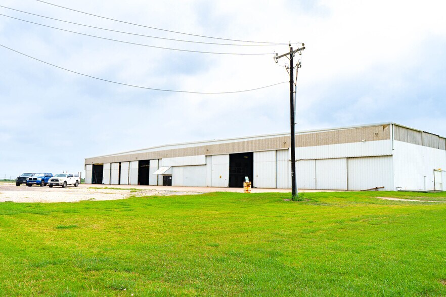 More Photos Of 42134 FM 510, Los Fresnos Manufacturing For Sale