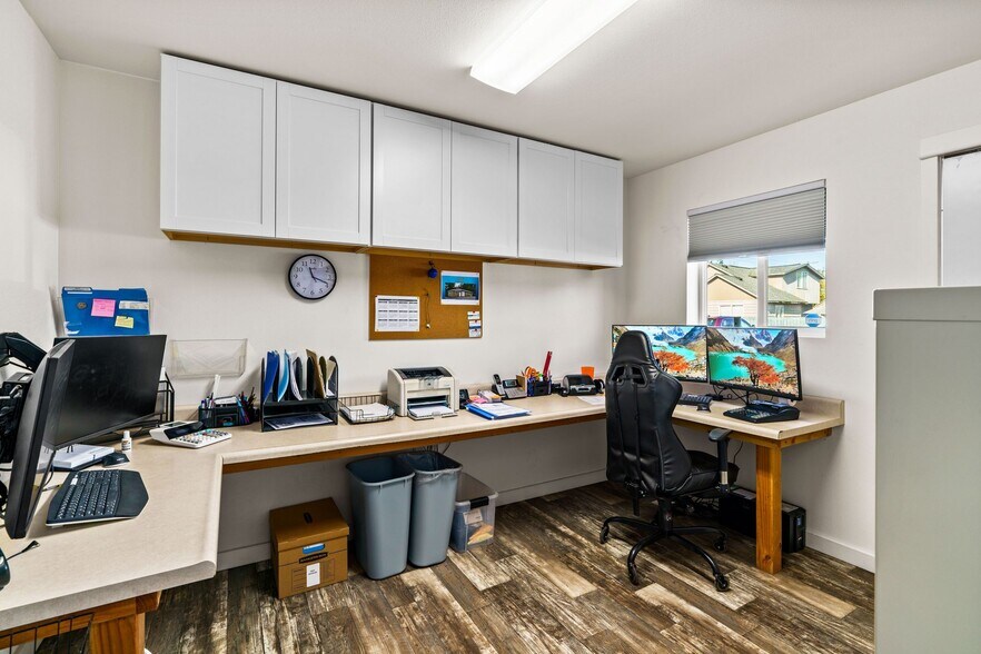 More Photos Of 93303 Prairie Rd, Junction City Industrial For Sale