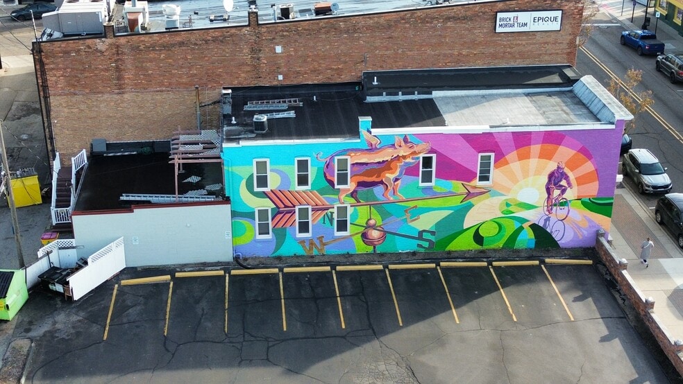 More Photos Of 7747 Auburn Rd, Utica Storefront Retail Office For Sale