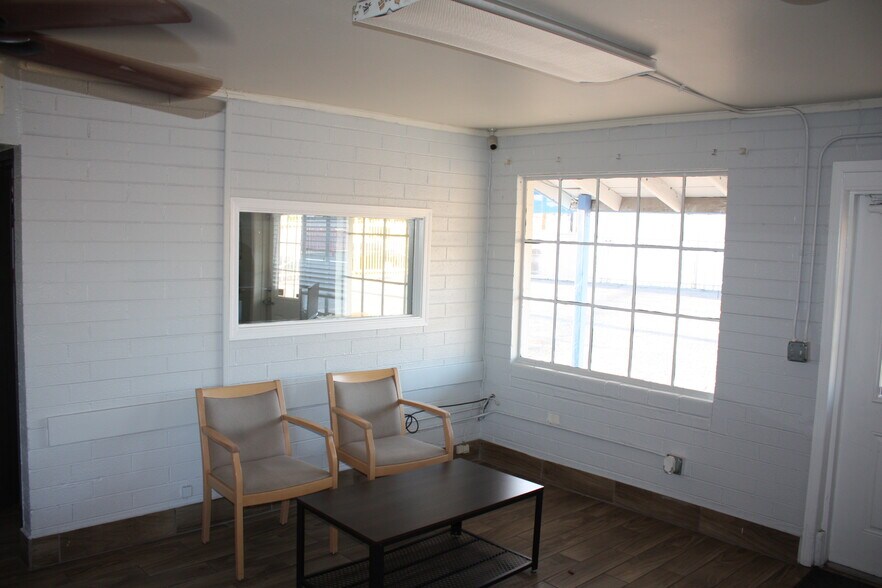 More Photos Of 9606 N Cave Creek Rd, Phoenix Auto Salvage Facility For Sale