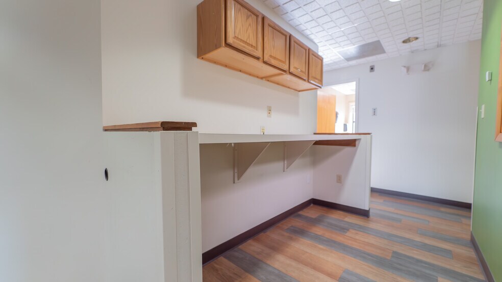 More Photos Of 710 Franklin St, Michigan City Freestanding For Sale
