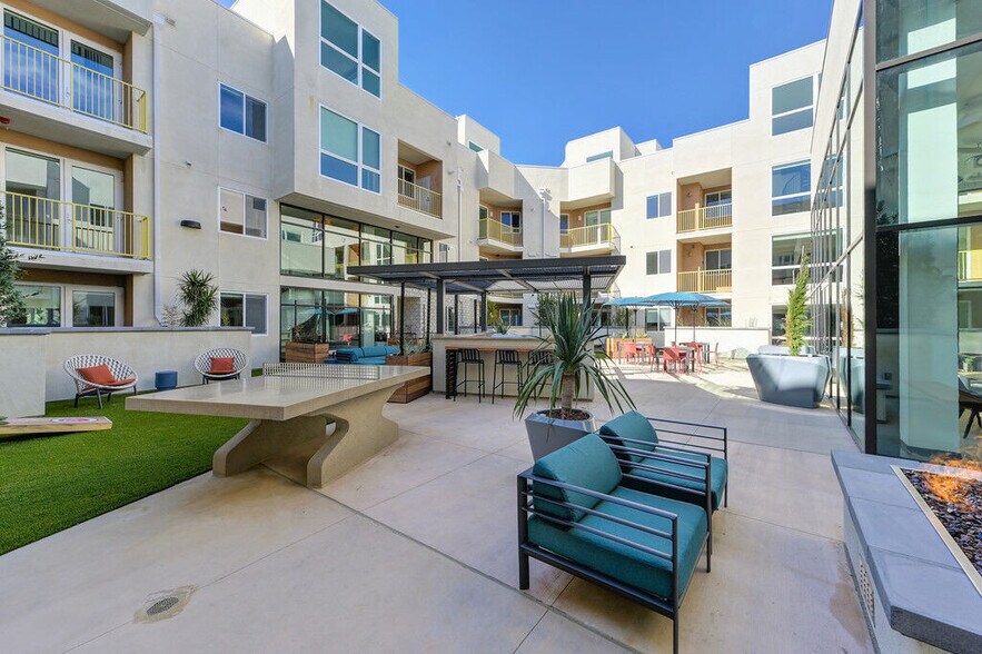 More Photos Of 5570 Rosemead Blvd, Temple City Apartments For Lease