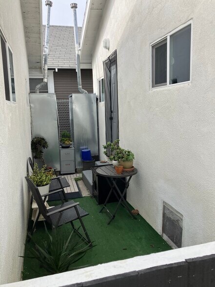 More Photos Of 2411-2421 L St, San Diego Apartments For Sale