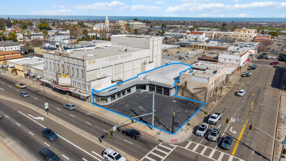 More Photos Of 431 5th St, Marysville General Retail For Sale