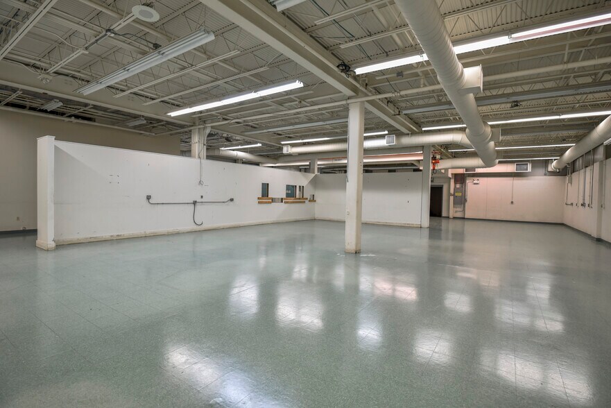 More Photos Of 58B Main St, Bolton Light Distribution For Lease