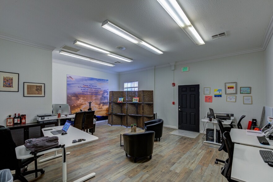More Photos Of 6470 Foothill Blvd, Tujunga Religious Facility For Sale