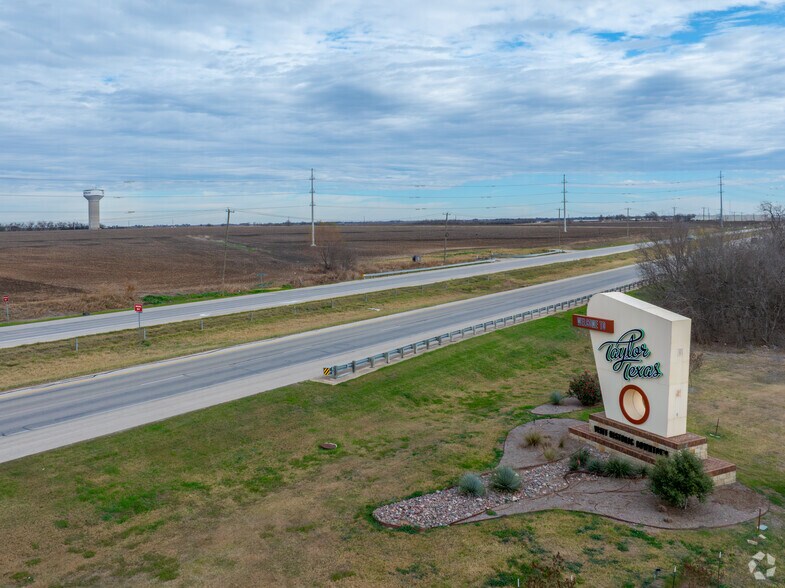 Primary Photo Of Highway 79, Taylor Land For Sale