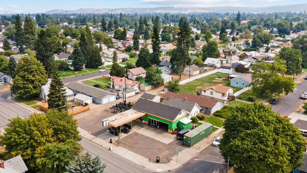 More Photos Of 5202 N Nevada St, Spokane Warehouse For Sale